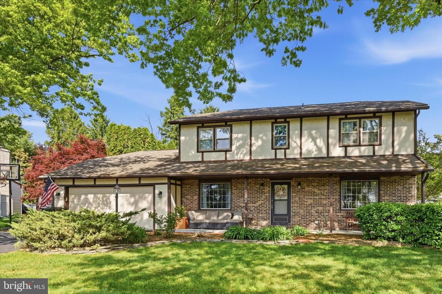 1828 N Eden Road photo 4