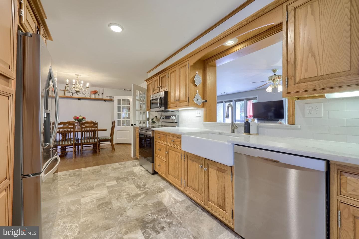 1717 Wilson Avenue photo 15