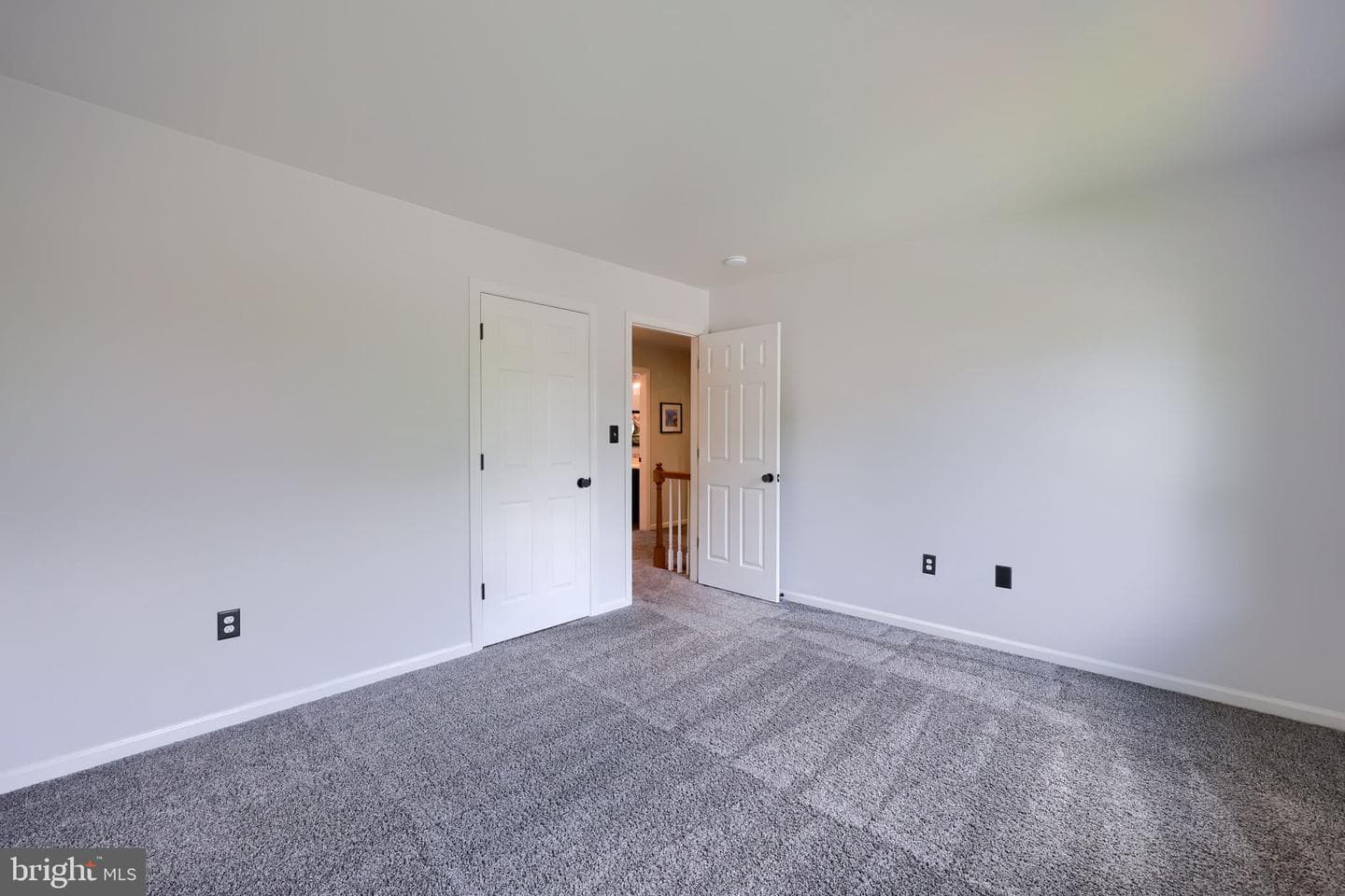 354 W Charlotte Street photo 44