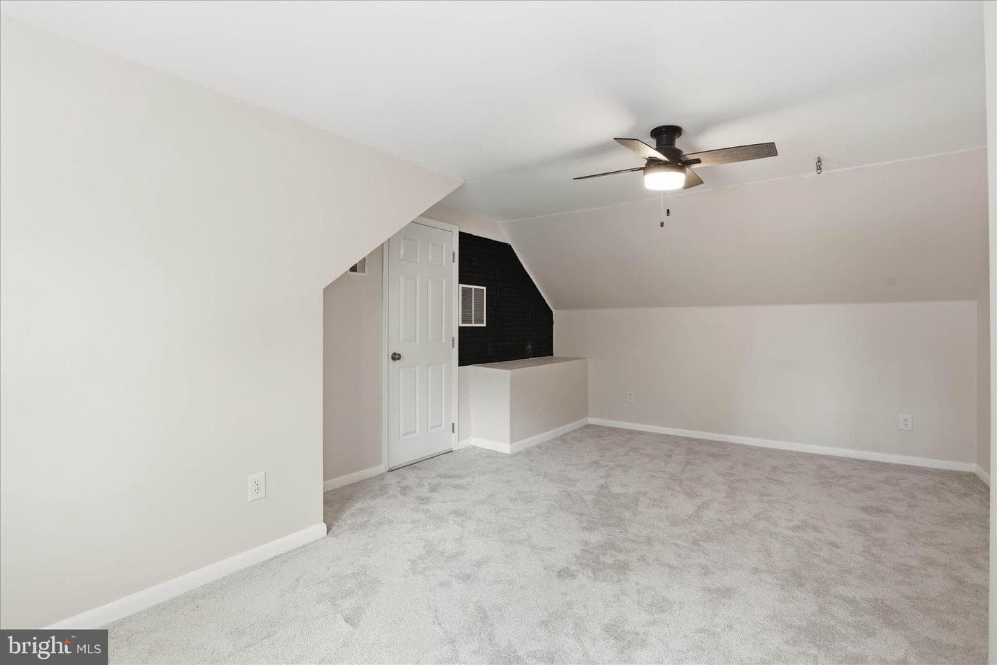 916 Indian Springs Drive photo 31