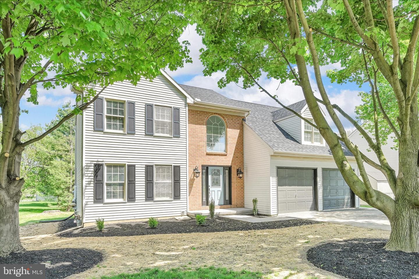 115 Saybrooke Drive photo 5