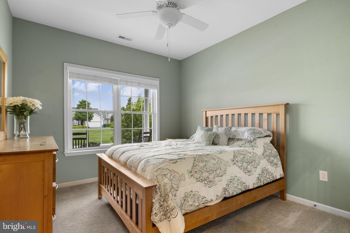 1022 Glory Way photo 13