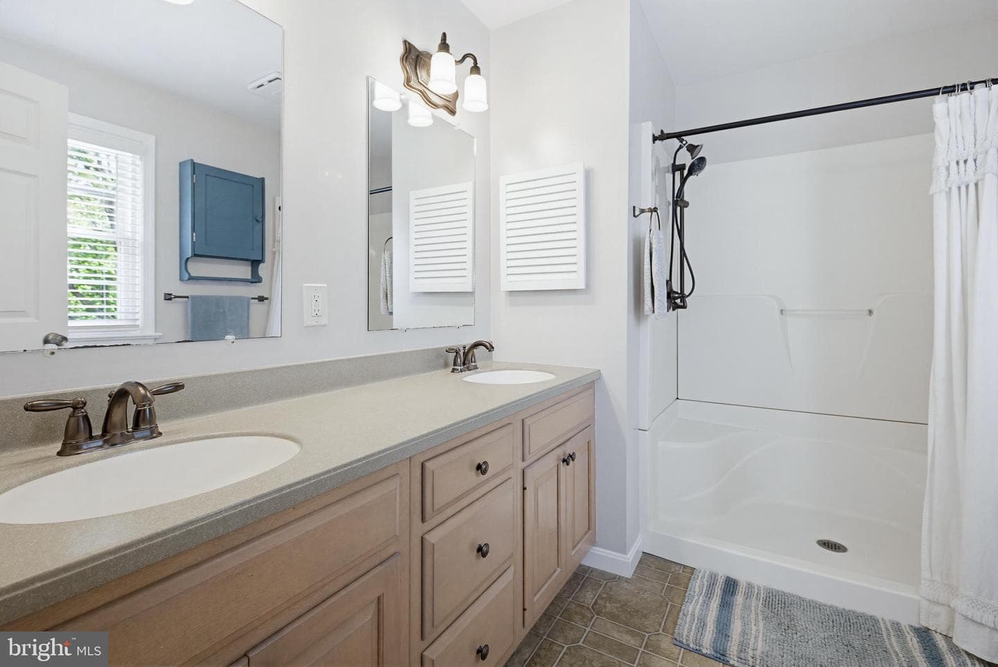 35 Pinewood Avenue photo 14
