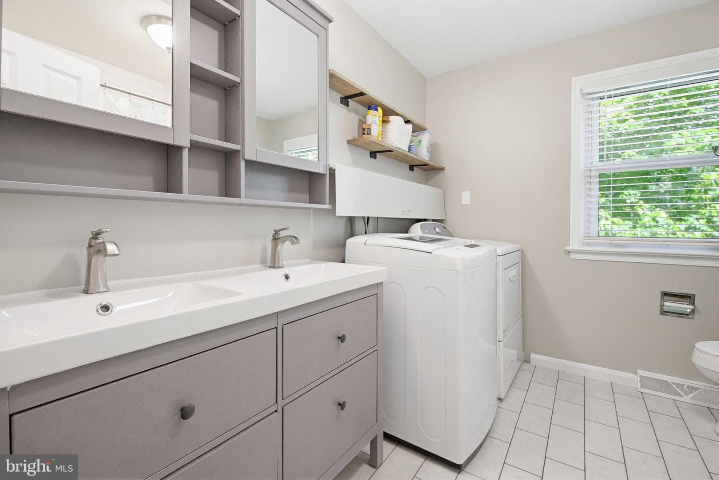 35 Pinewood Avenue photo 18
