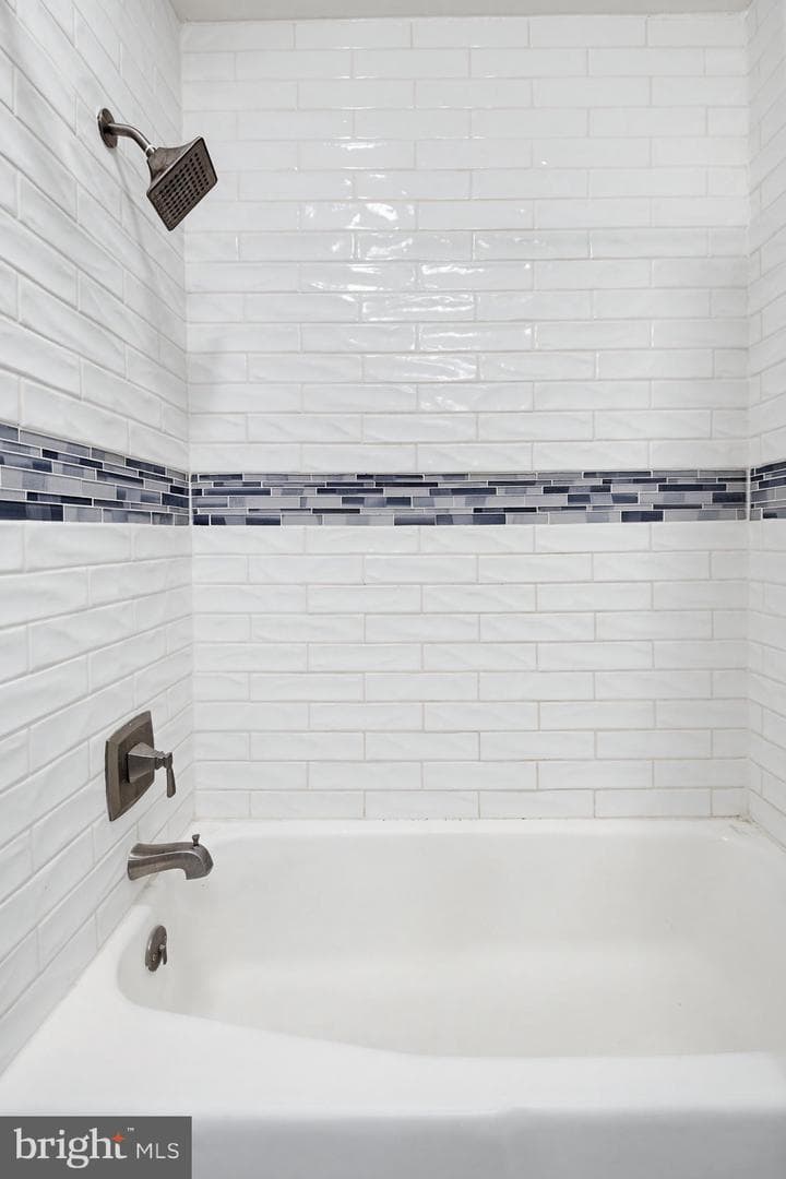 35 Pinewood Avenue photo 19