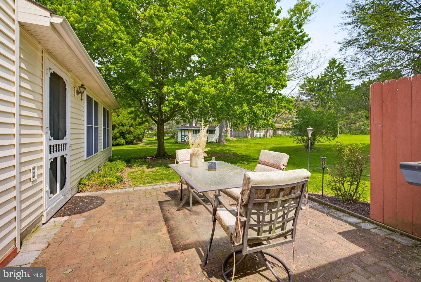 35 Pinewood Avenue photo 24