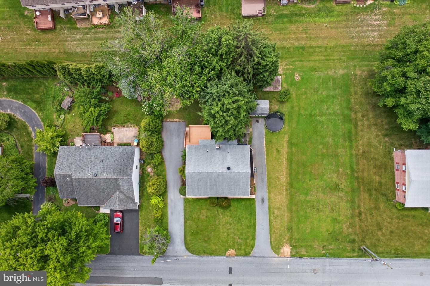 1638 Temple Avenue photo 46