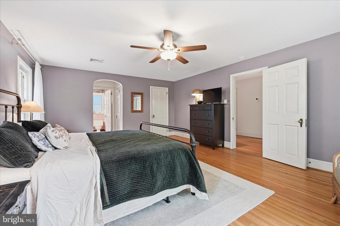 525 N President Avenue photo 29