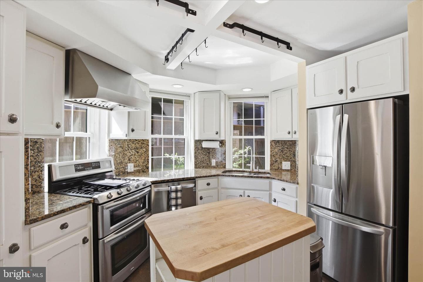 119 S Duke Street photo 17
