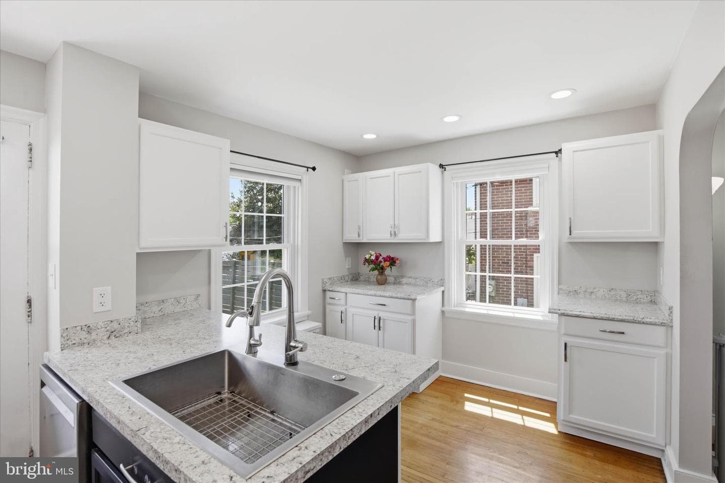307 Atkins Avenue photo 12