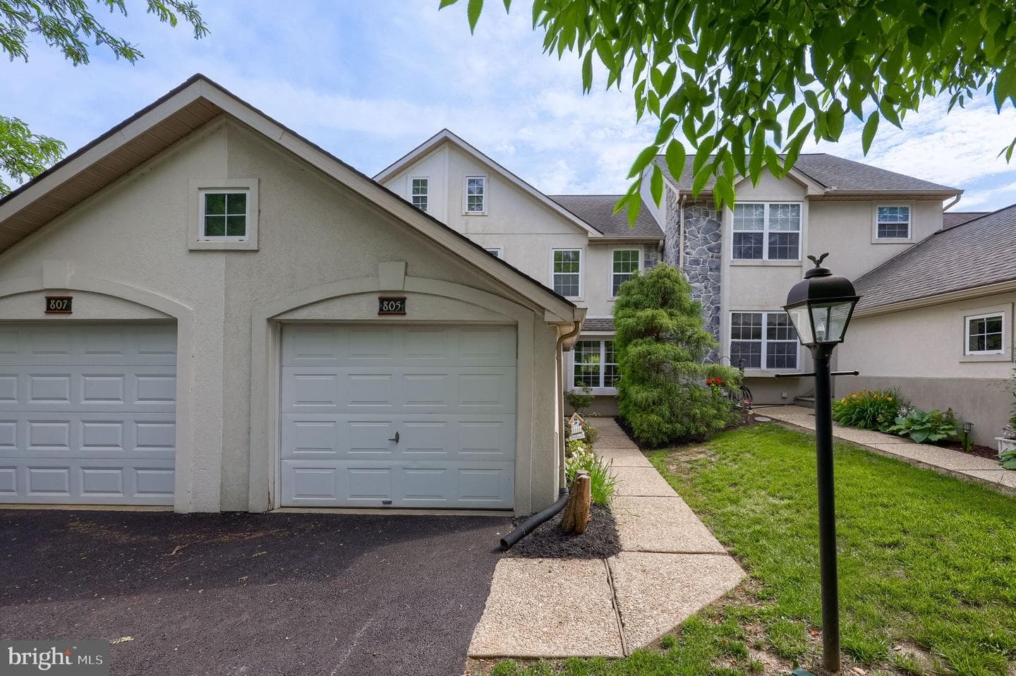 805 Tanglegate Place photo 34