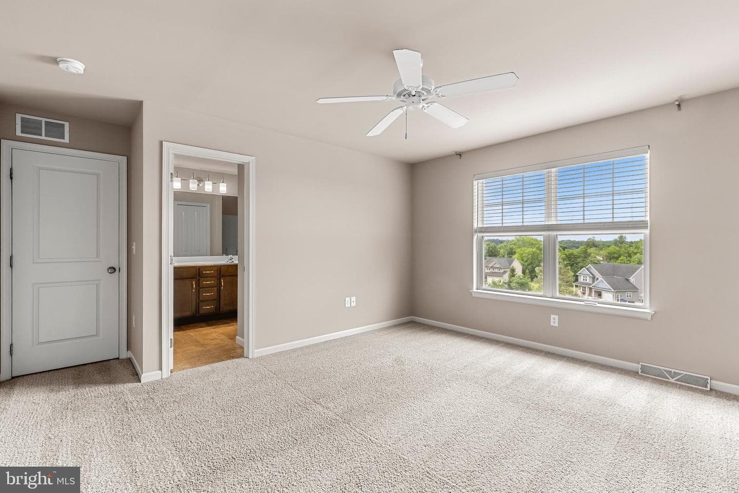 3937 Archer Lane photo 19