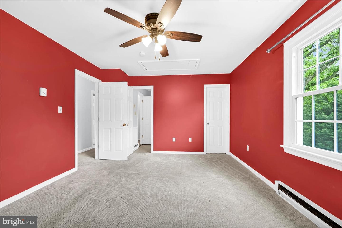 433 Springfield Court photo 16
