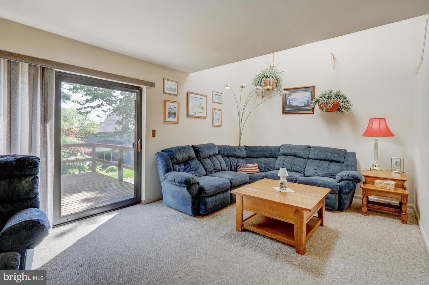 450 Stonegate Court photo 15