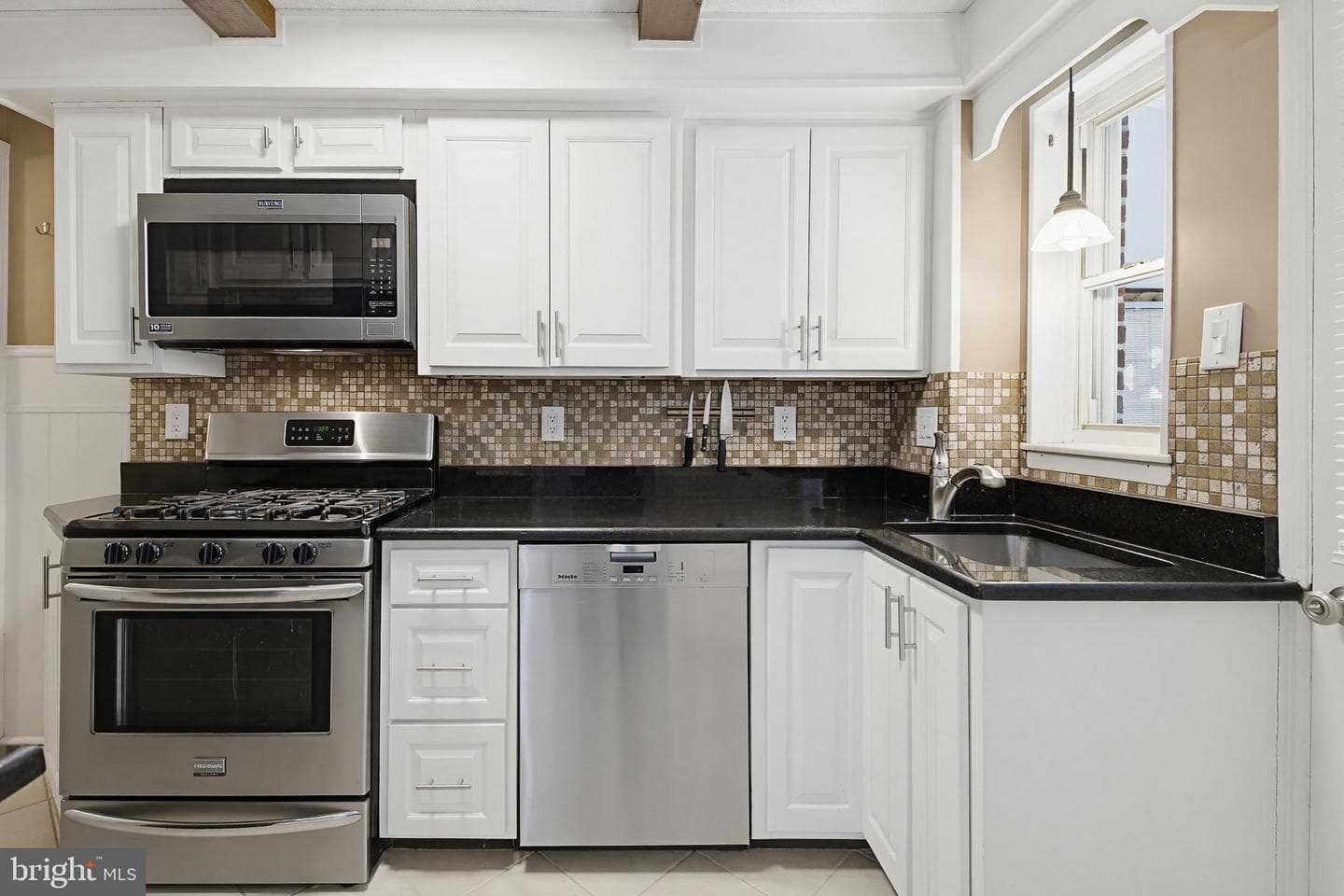 57 Prospect Street photo 9