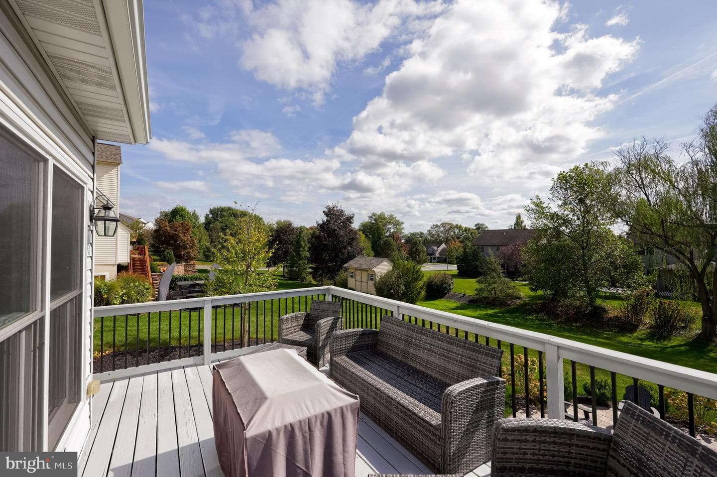 119 Julia Lane photo 14