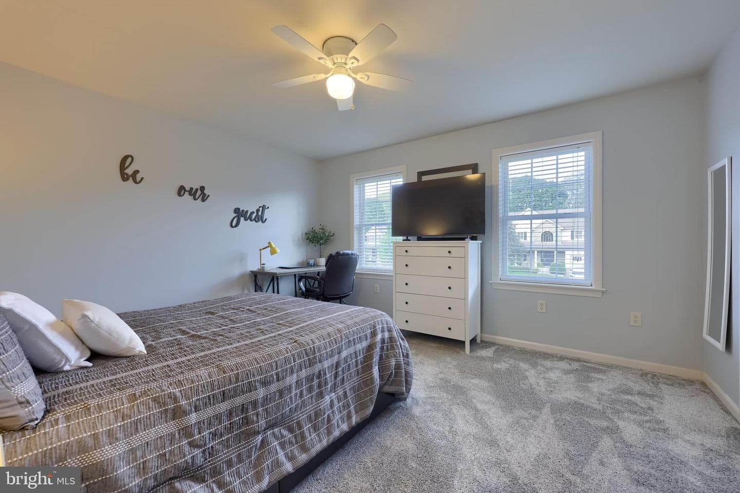 119 Julia Lane photo 36