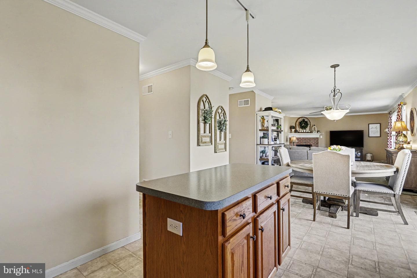 815 Buckingham Boulevard photo 15