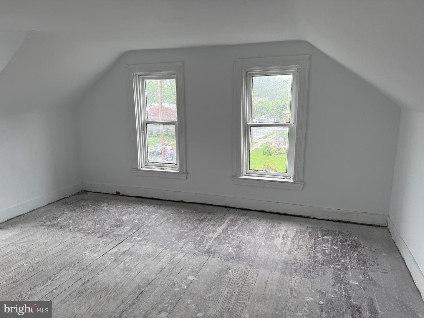 912 Locust Street photo 35