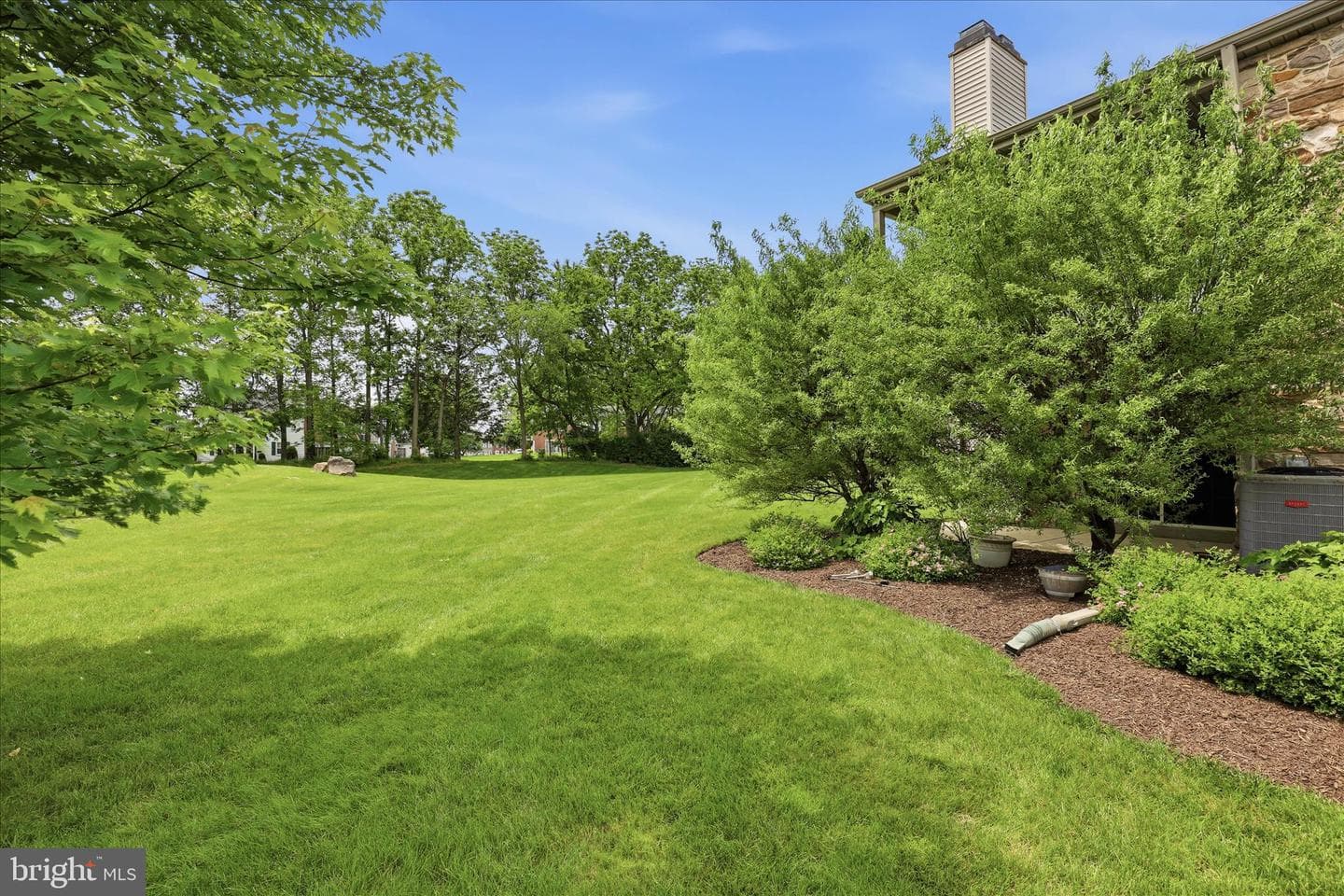223 Greenview Drive photo 26