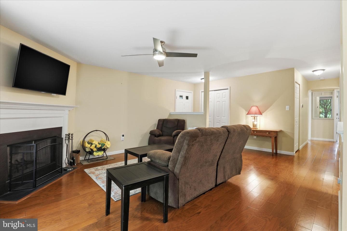 223 Greenview Drive photo 6