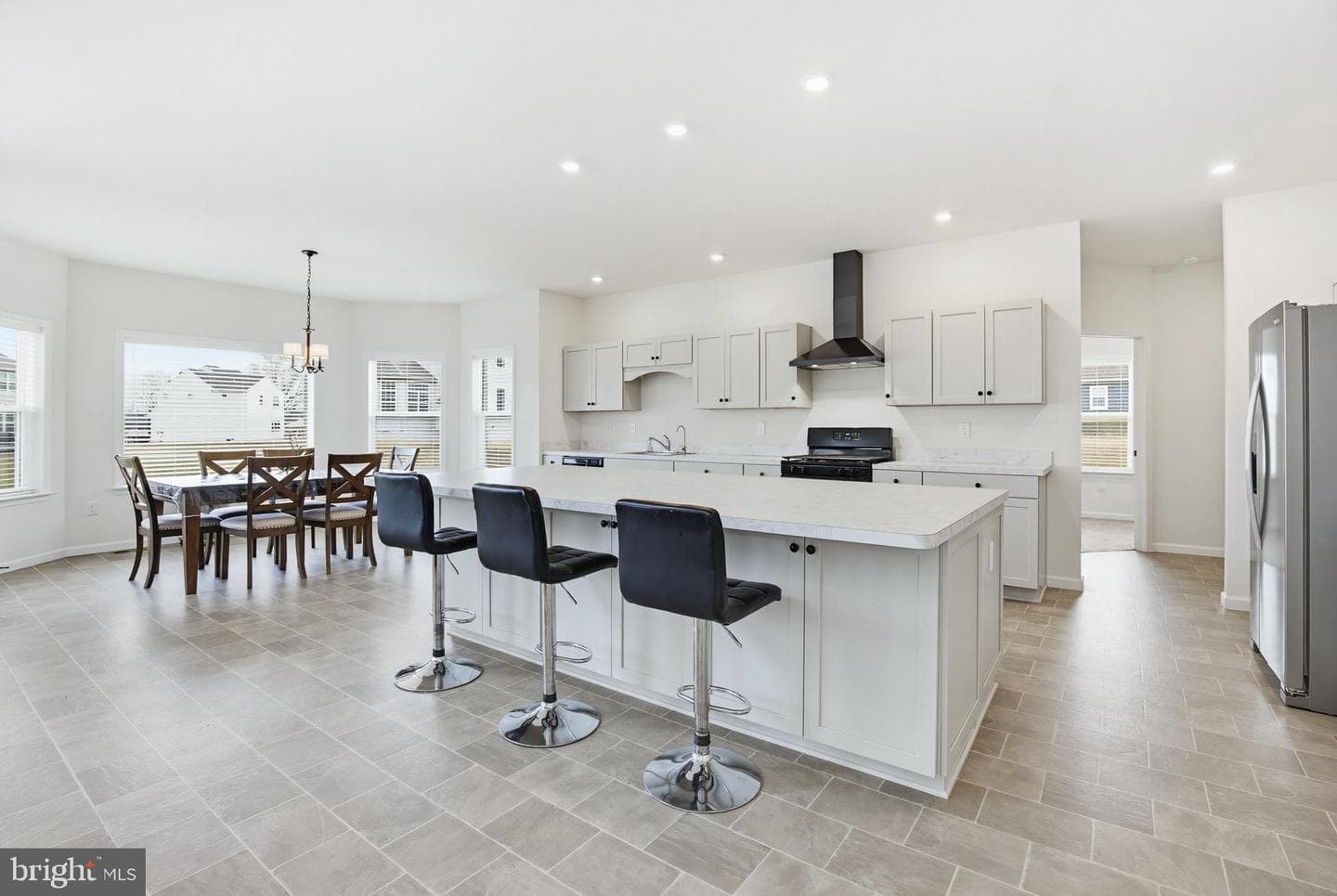 1525 Village Road photo 13