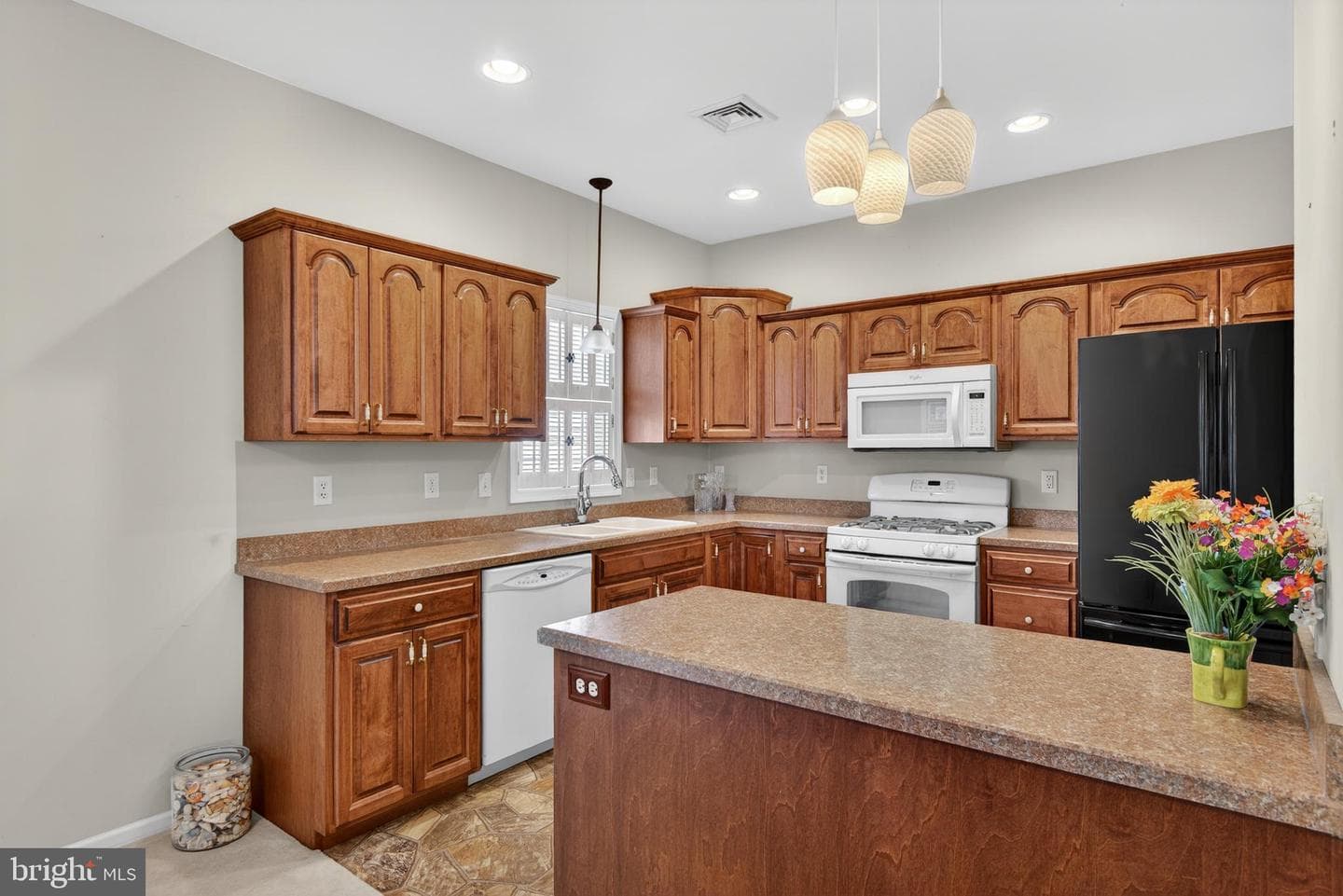 717 Heather Ridge photo 5