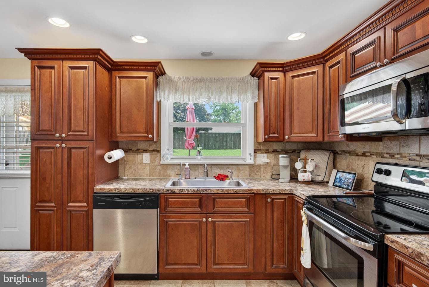 24 Snyder Hill Road photo 13
