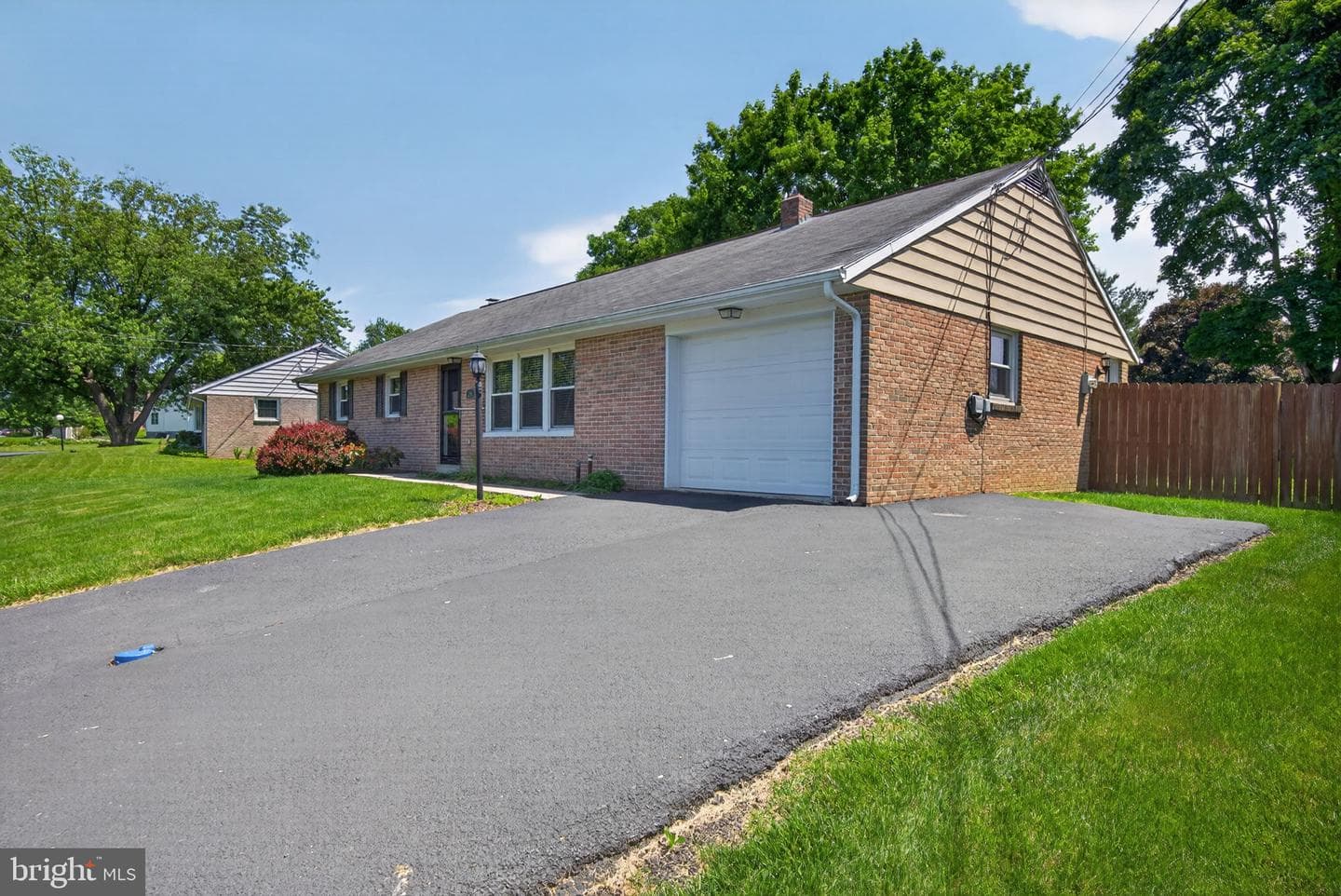 24 Snyder Hill Road photo 3