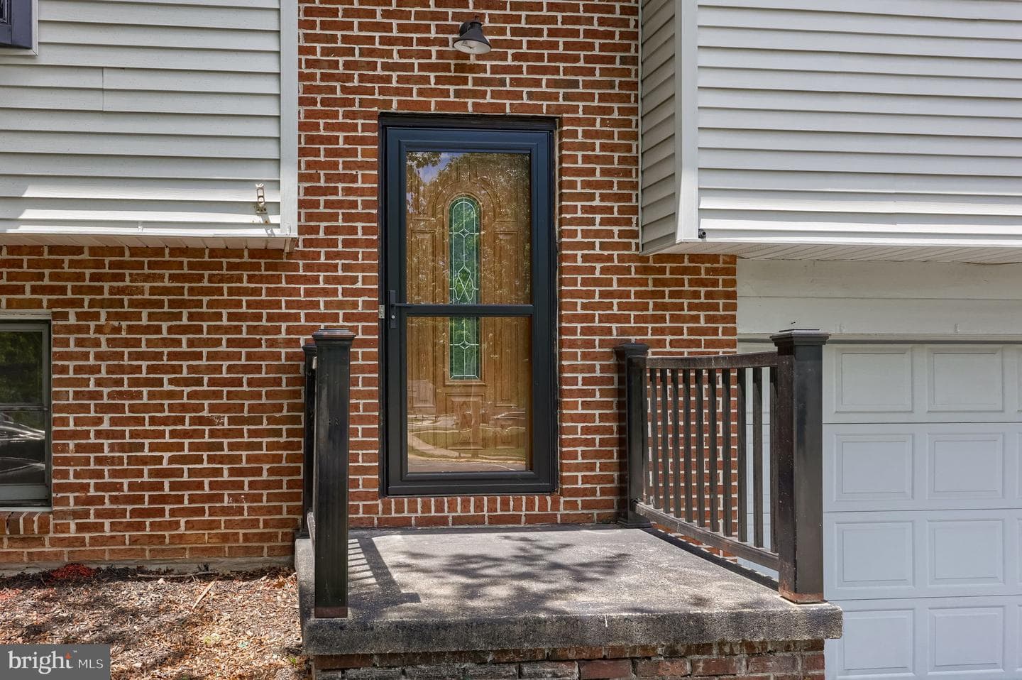 1070 Holly Lane photo 4