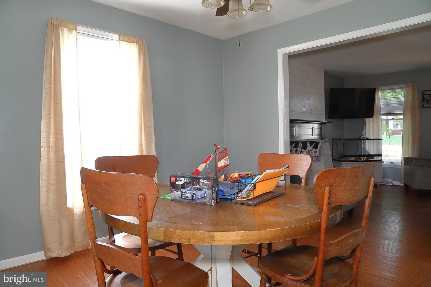 629 Poplar Street photo 13