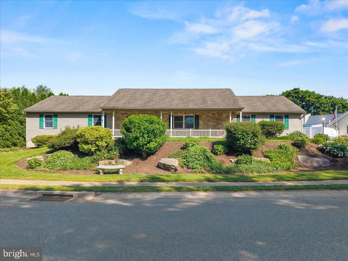 1248 Hereford Drive