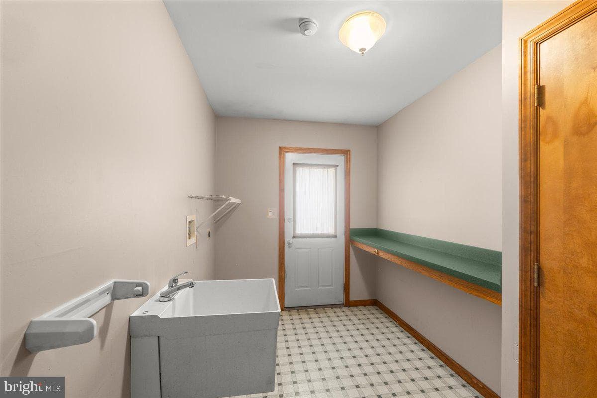 1248 Hereford Drive photo 39