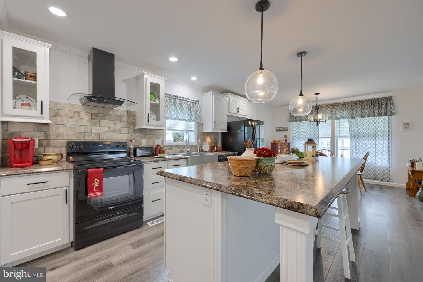 135 Westbrook Drive photo 17