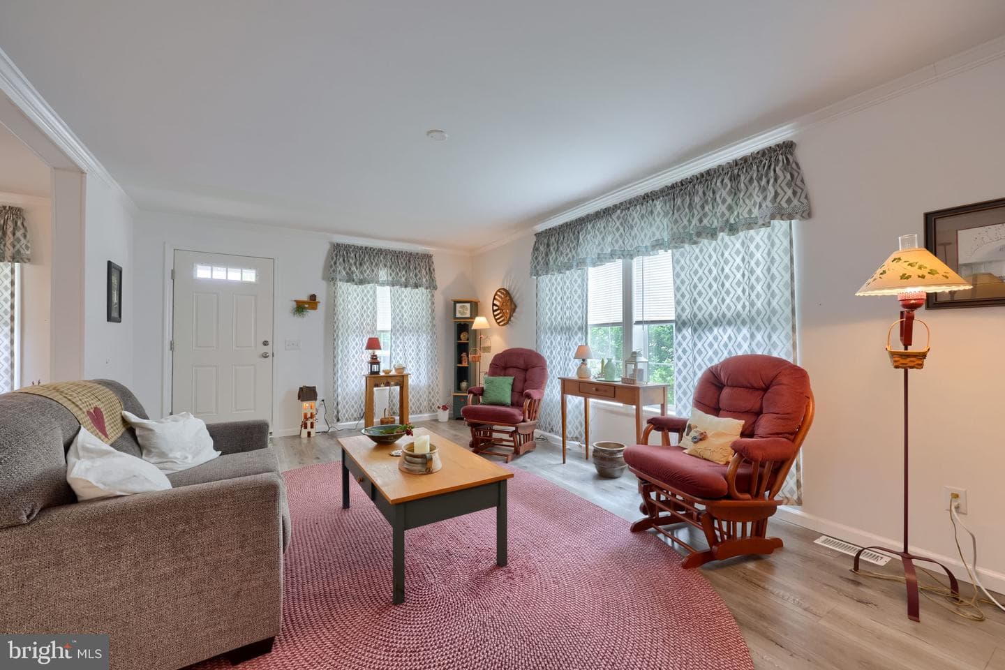 135 Westbrook Drive photo 6
