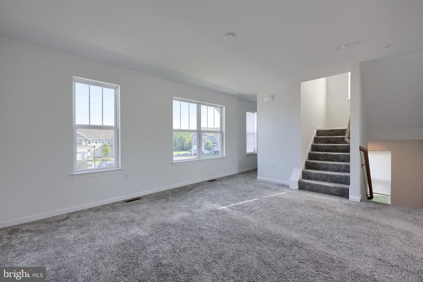 8 Southside Drive photo 17