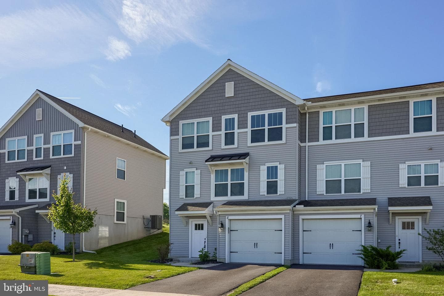 8 Southside Drive photo 31
