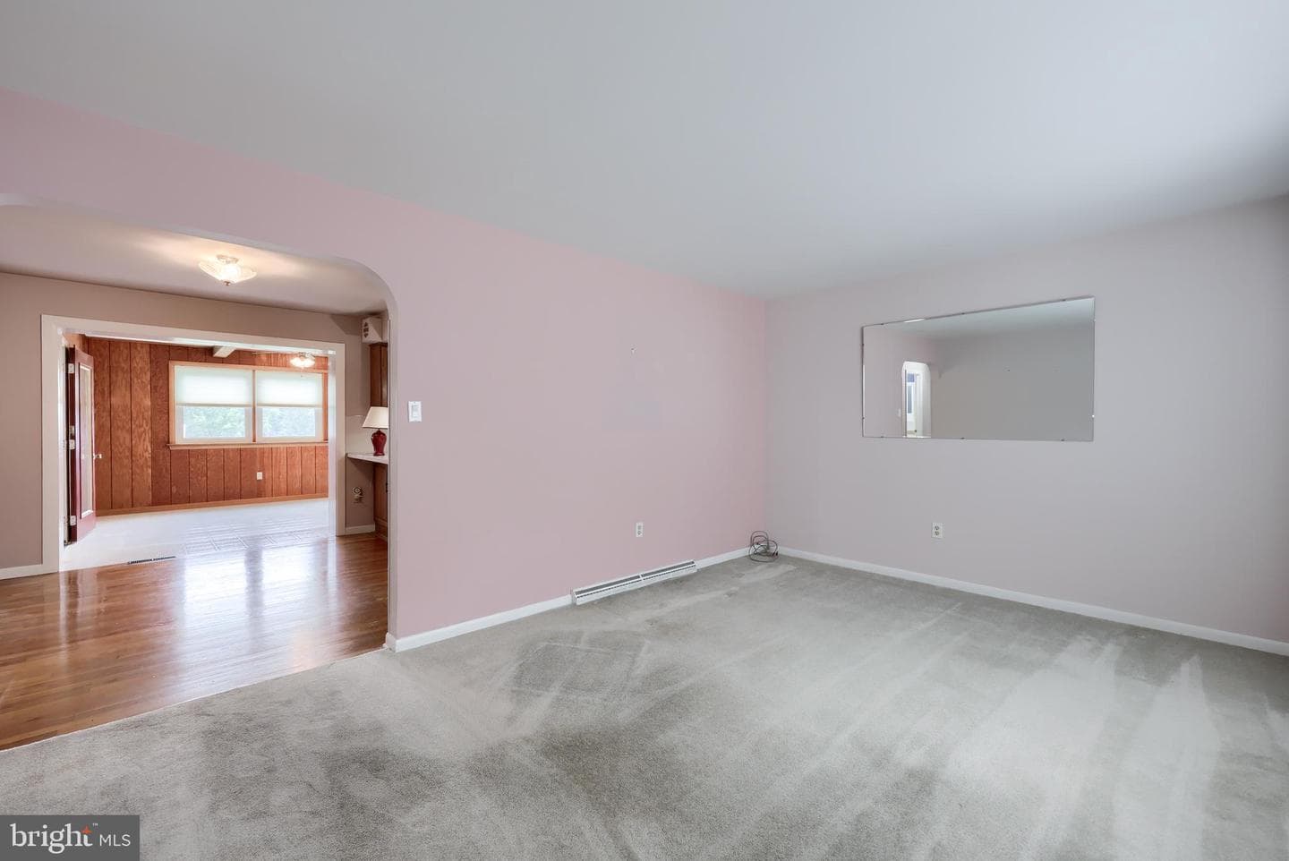 1118 Harriet Avenue photo 9