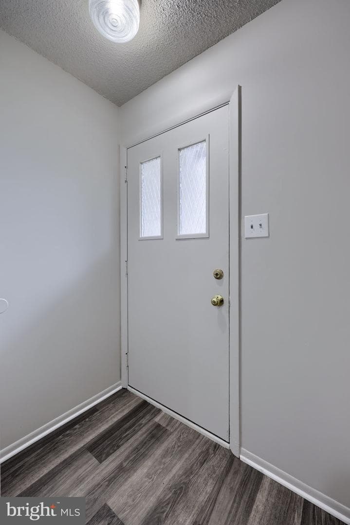 341 Greenland Drive photo 9