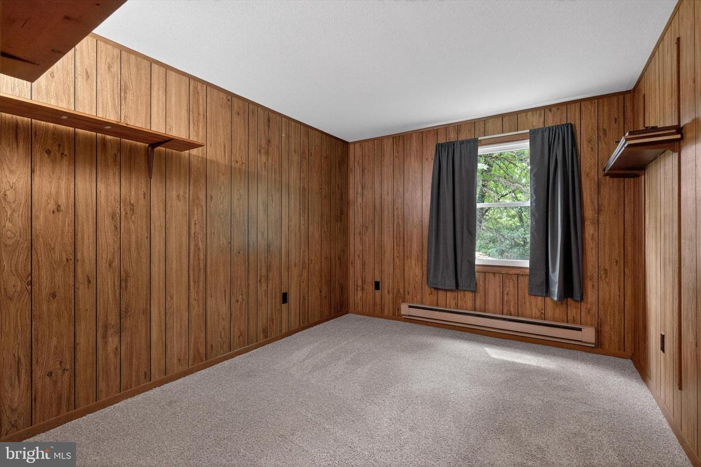 1048 Creek Road photo 9