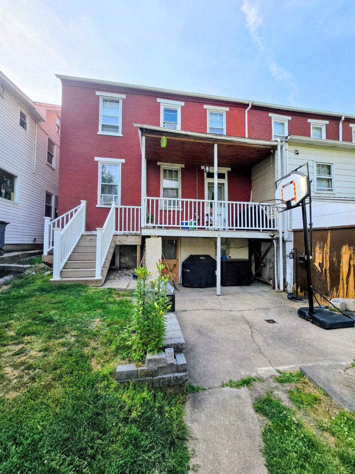 44 E Hummelstown Street photo 24