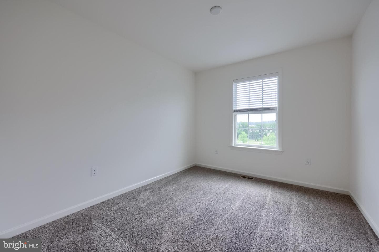 2421 Artesian Way photo 29