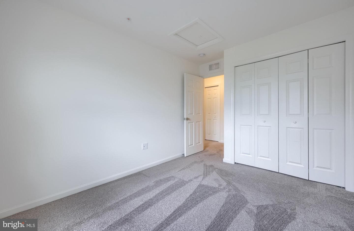 2421 Artesian Way photo 30