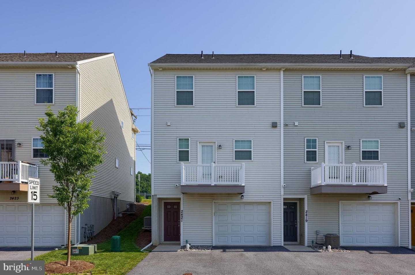 2421 Artesian Way photo 55