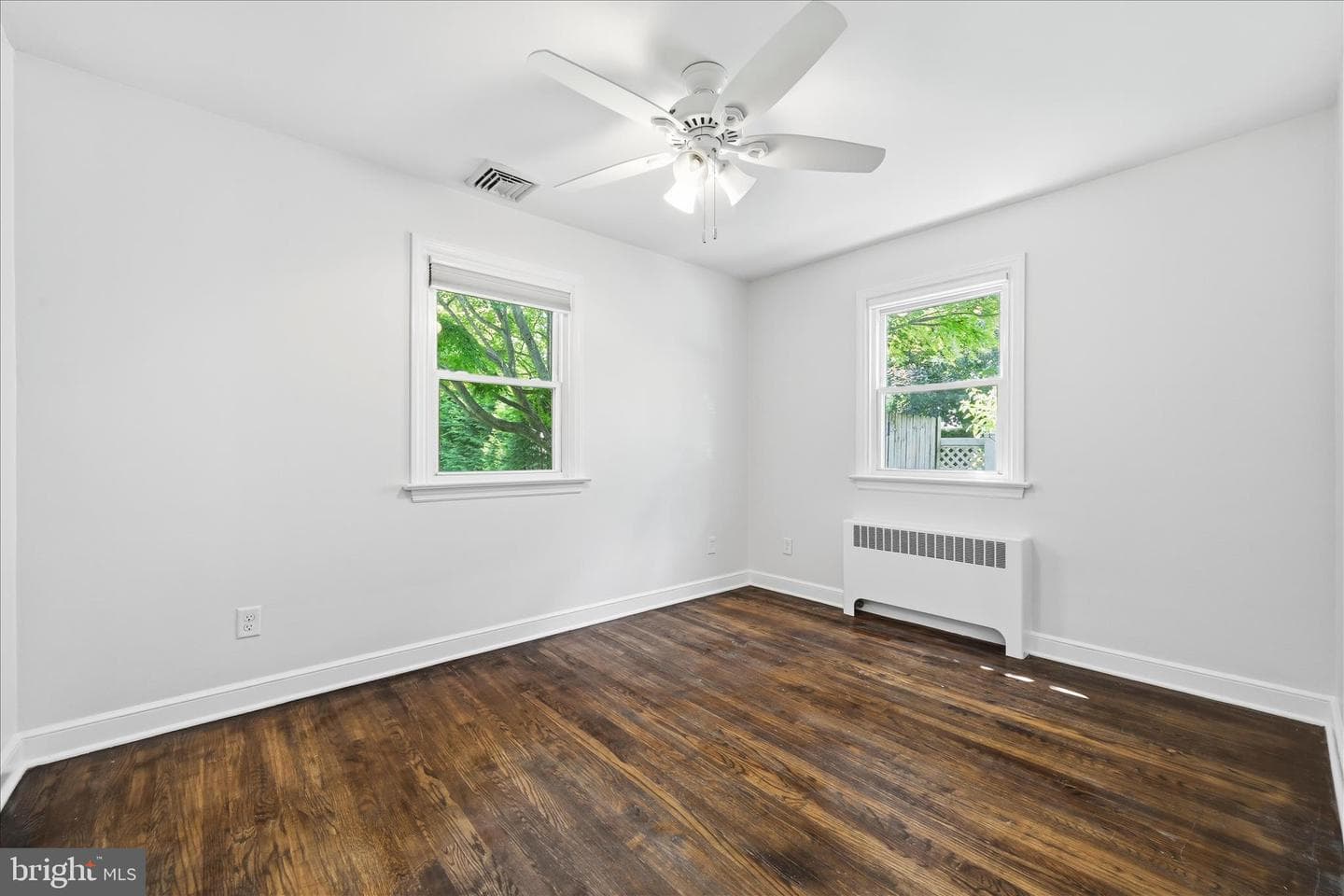 242 Elizabeth Drive photo 14
