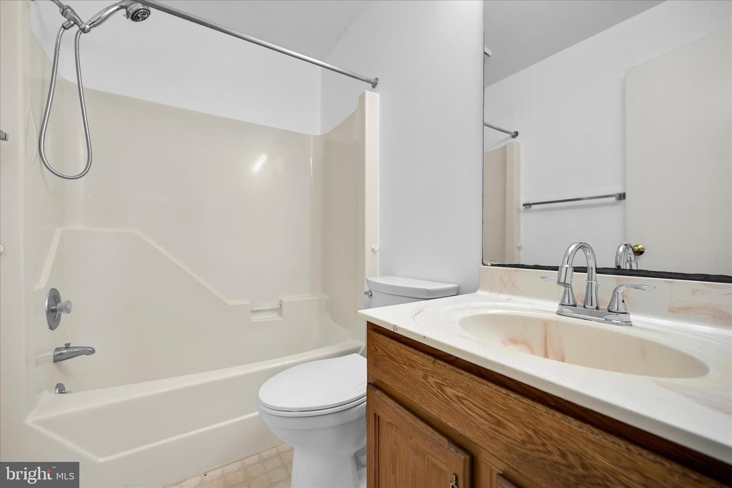 48 Pennwick Drive photo 22