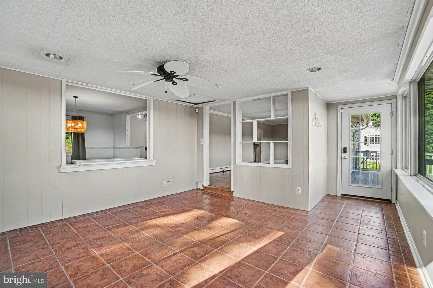 260 Blossom Hill Drive photo 11