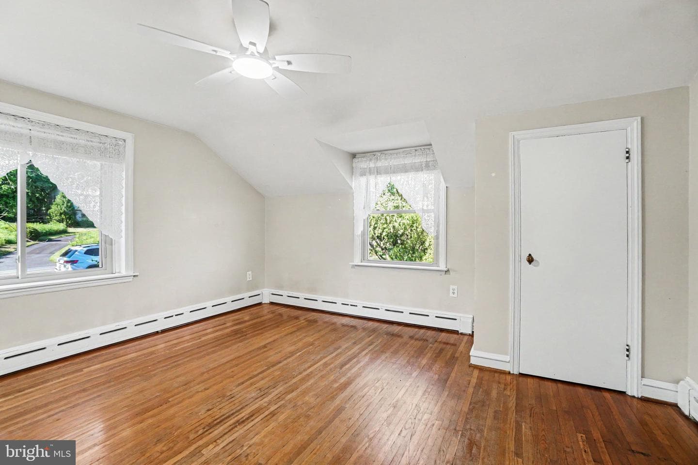 260 Blossom Hill Drive photo 16