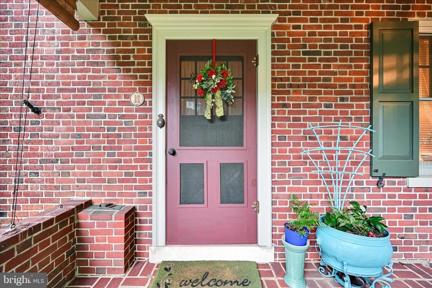 11 Union Avenue photo 8