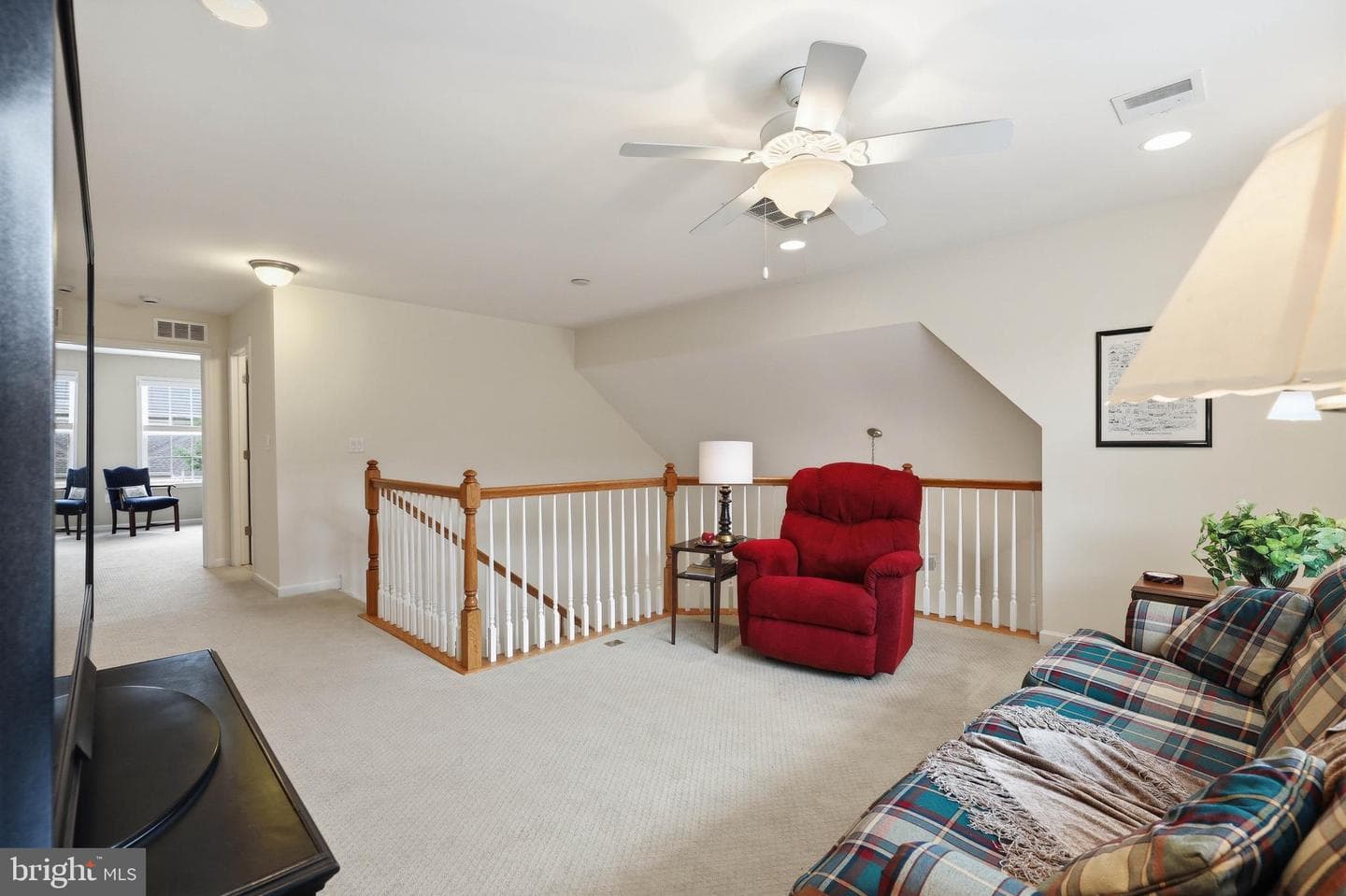 1063 Presidents Drive photo 36